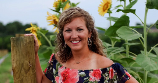Katie Cecil Named the 2022 Kentucky Farm Bureau Generation Bridge Advocate of the Year