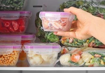Tips to help avoid food spoilage during a power outage