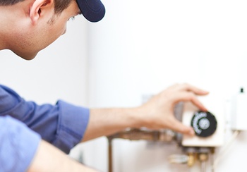 What to do if your water heater leaks What to do if your water heater leaks