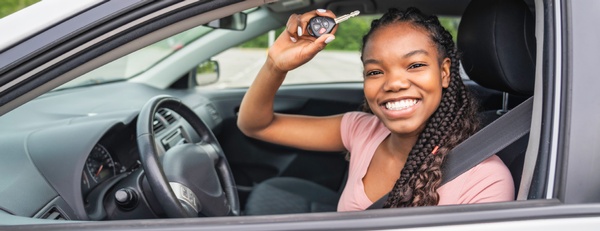 How to choose a safe car for a new driver