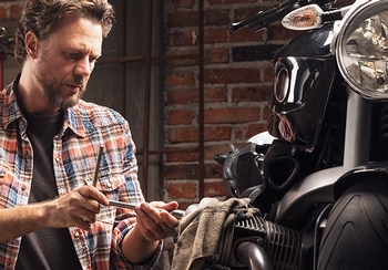 Spring motorcycle maintenance checklist