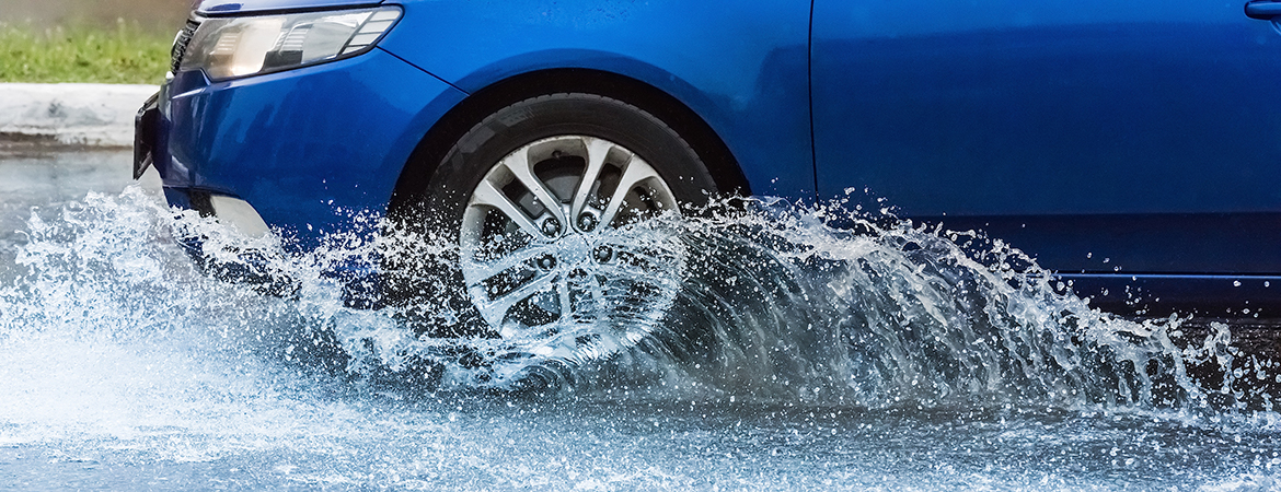 Rainy day driving tips blog Rainy day driving tips blog